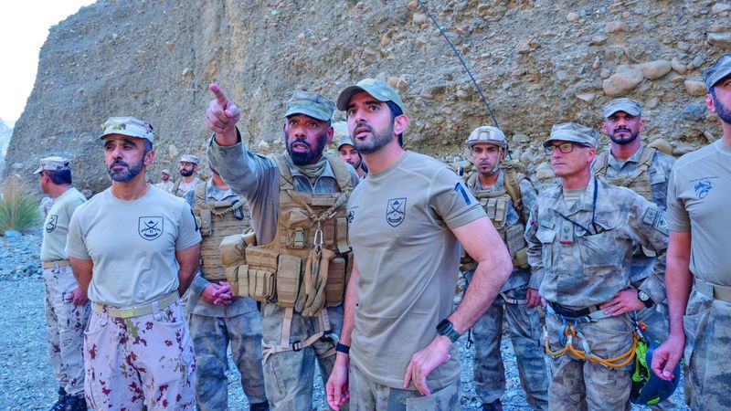 الامارات | حمدان بن محمد: بواسل قواتنا المسلحة.. أنتم درع الوطن الحصين