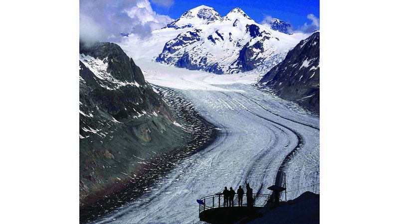 الامارات | علماء يراودهم الأمل في إنقاذ نهر أليتش الجليدي