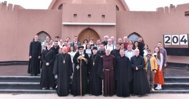 البابا تواضروس يستقبل وفدا من الجامعة الكاثوليكية الألمانية بوادي النطرون
