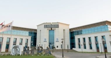 "جهاز الاتصالات": قطع الخدمة عن أجهزة الموبايل المهربة من الخارج 7 أبريل