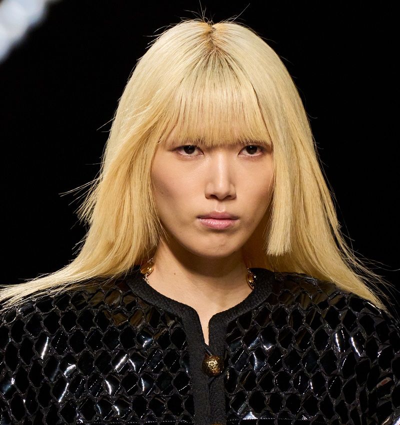 أجدد صبغات شعر لربيع وصيف 2025.. ألوان جريئة وإطلالات طبيعية