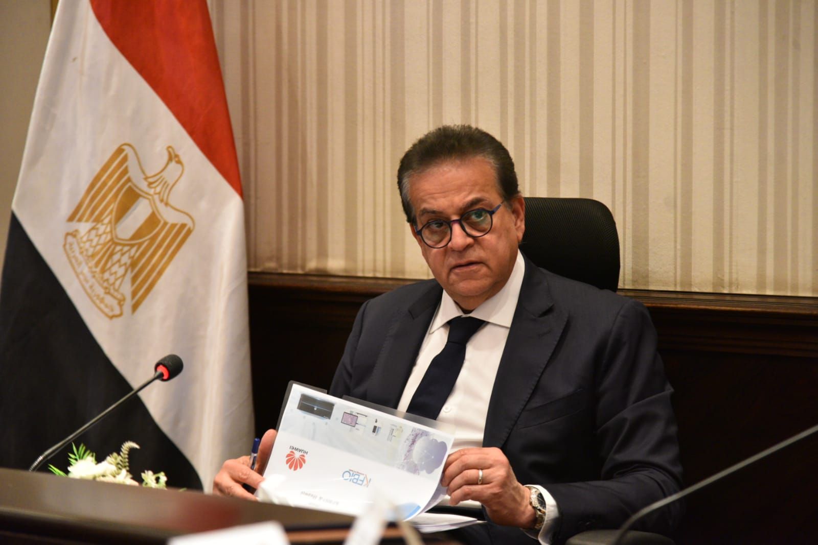 وزير الصحة يعقد اجتماعا بشأن مشروع إنشاء شبكة وطنية متكاملة للباثولوجيا الرقمية