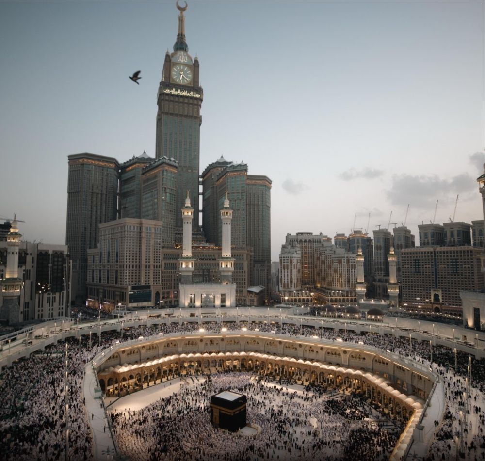 3 ملايين زائر للمسجد الحرام في ليلة 23 رمضان