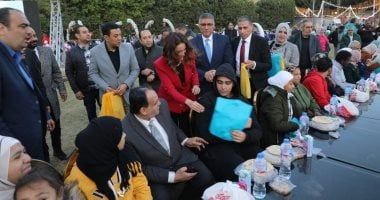 أجواء من البهجة والفرحة.. شاهد حفل إفطار المدرسة المصرية بالجيزة.. فيديو