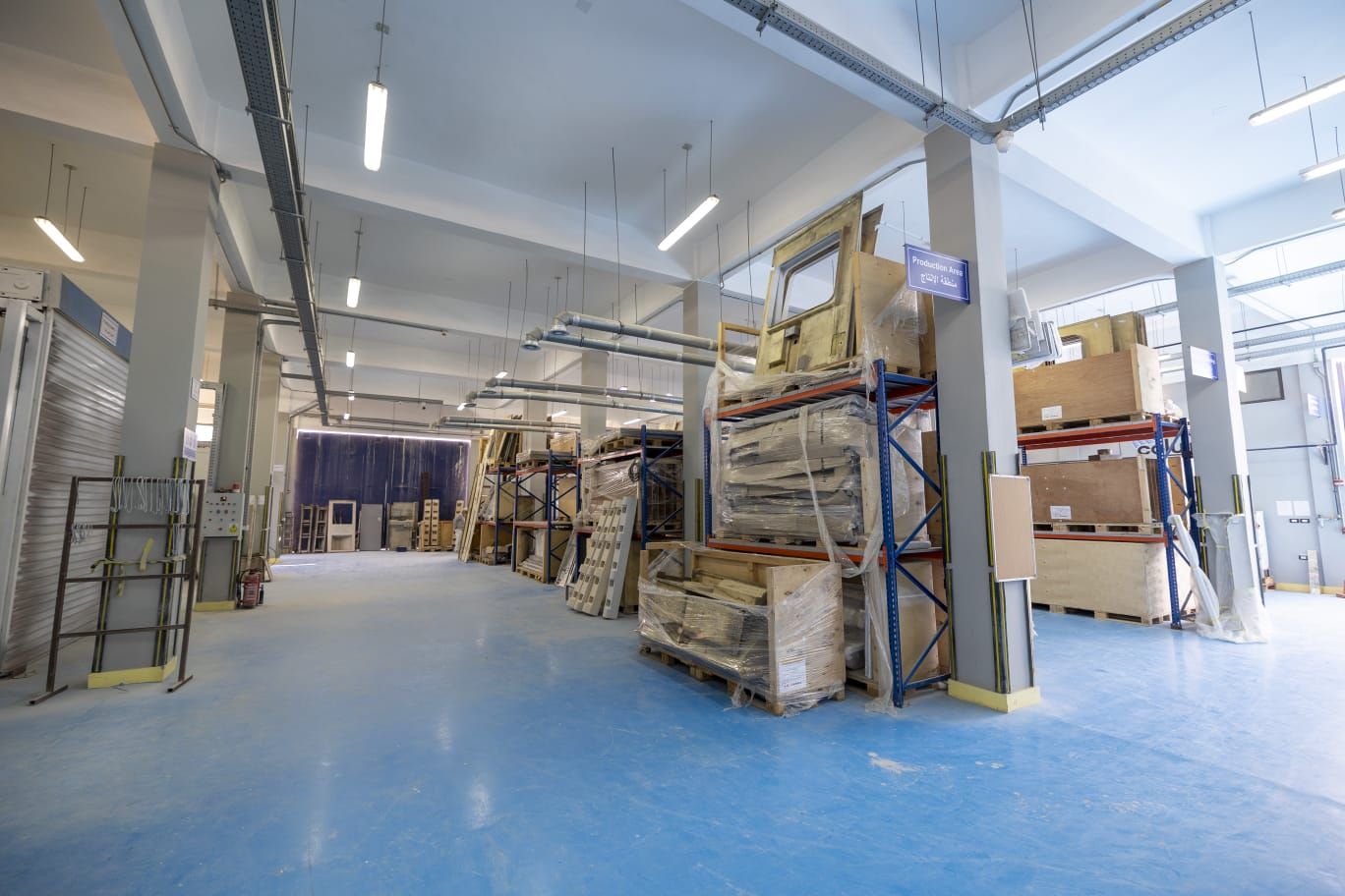 شاهد مصنع كولواي الإسباني لتوطين إنتاج المكونات الداخلية للقطارات ببنى سويف