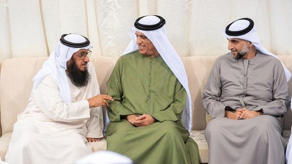 سعود بن صقر يعزي في وفاة محمد سعيد المالكي