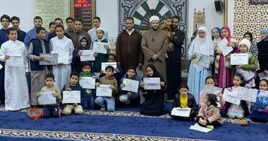 تكريم حفظة القرآن الكريم بمسجد جنة الفردوس بمدينة الشروق.. صور
