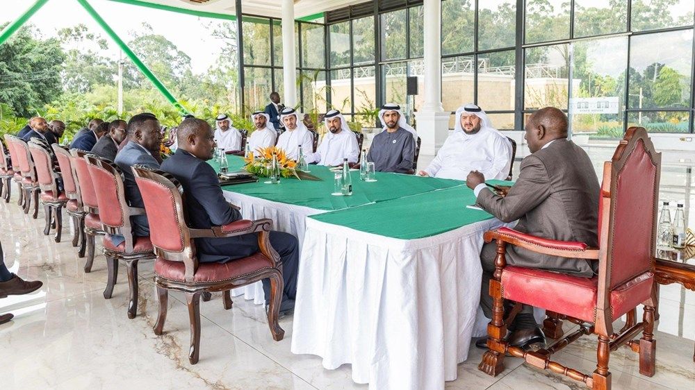 شخبوط بن نهيان ومحمد السويدي يبحثان مع رئيس كينيا سبل تعزيز التعاون المشترك