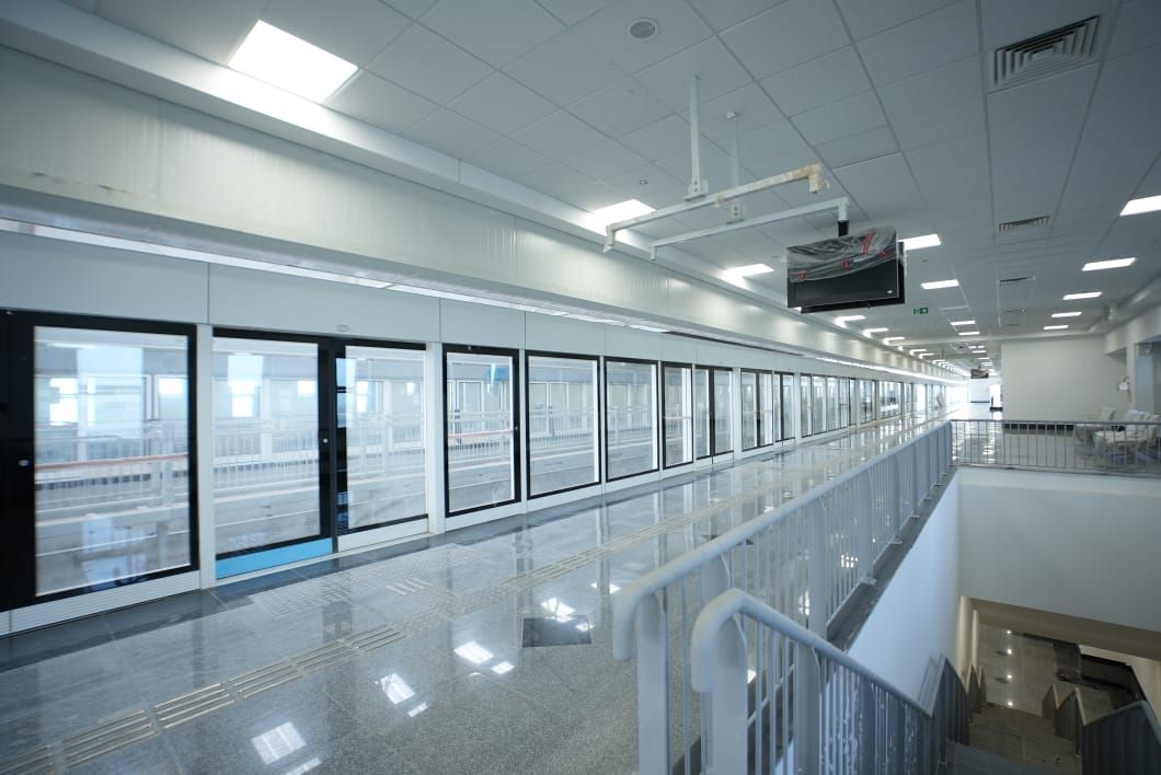 شاهد محطات مونوريل العاصمة الإدارية من الداخل.. صور