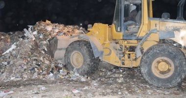رفع 2000 طن مخلفات خلال حملات مكبرة فى الجيزة.. صور