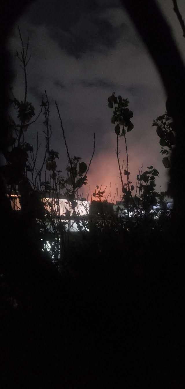 قناة العربية تكشف تفاصيل خطيرة عن الغارات الامريكية مساء امس على العاصمة صنعاء "فيديو"