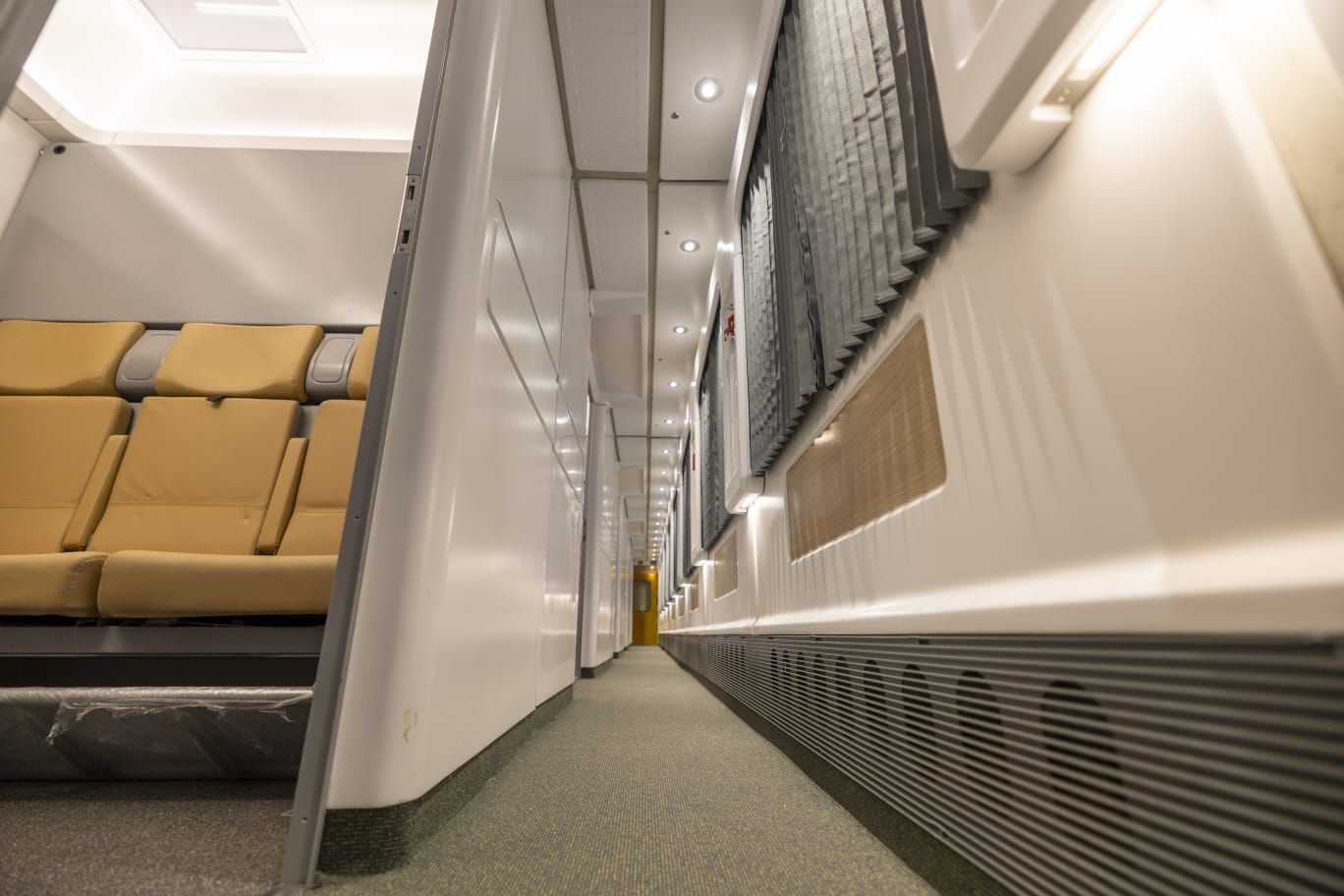 أفخم القطارات المصرية.. شاهد عربات النوم بعد تأهيلها وتطويرها بالكامل