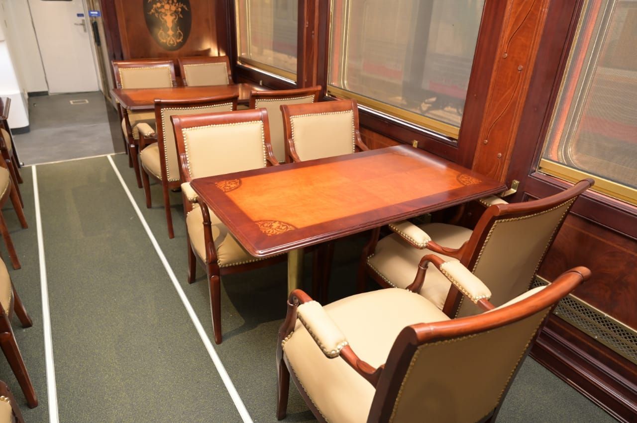 أفخم القطارات المصرية.. شاهد عربات النوم بعد تأهيلها وتطويرها بالكامل