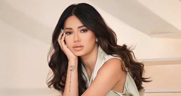 رحمة رياض تنشر صور ولادة ابنتها عالية لأول مرة!