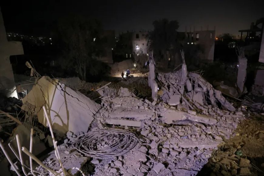 لن تصدق السبب...مستشفيات صنعاء ترفض استقبال جرحى الغارات الامريكية