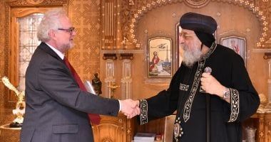 البابا تواضروس يستقبل السفير البولندى بالكاتدرائية
