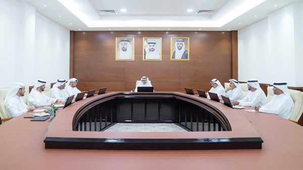 ولي عهد الشارقة يترأس اجتماع مجلس أكاديمية العلوم الشرطية