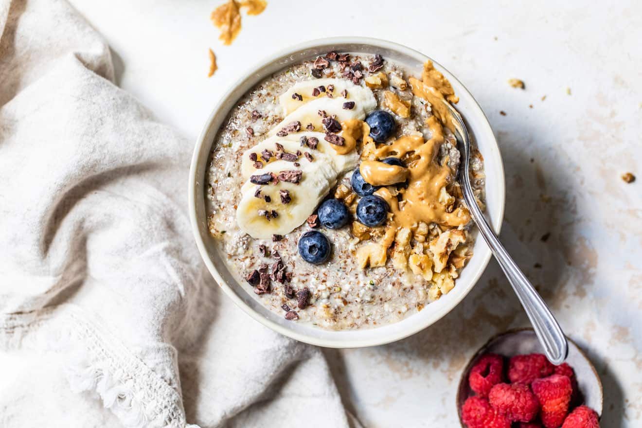 الامارات | دراسة حديثة: 7 وجبات ليلية تساعد على النوم العميق والتخلص من الأرق