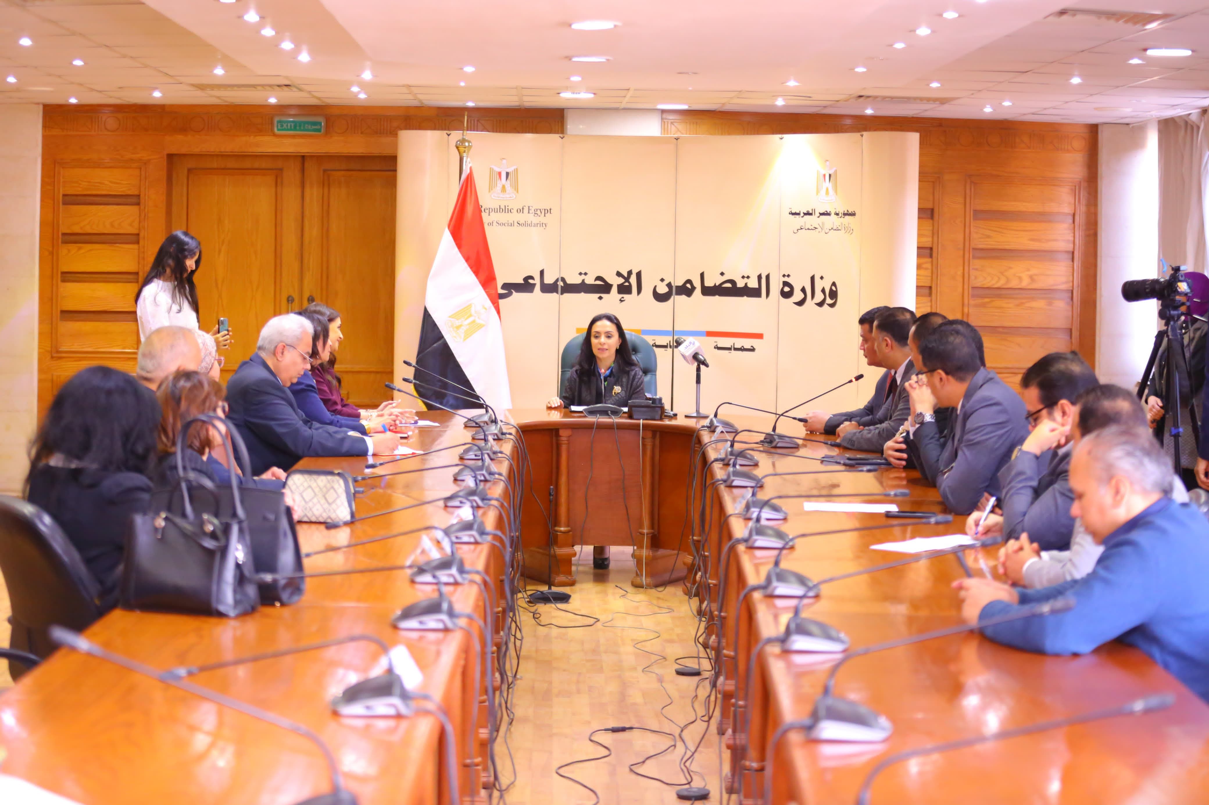 وزيرة التضامن: نستهدف تقديم خدمات مباشرة وغير مباشرة لكافة الفئات