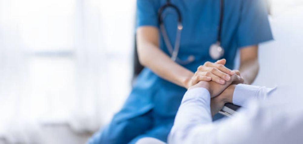 الأول بالعالم العربي.. إطلاق برنامج رعاية تلطيفية لليافعين والشباب