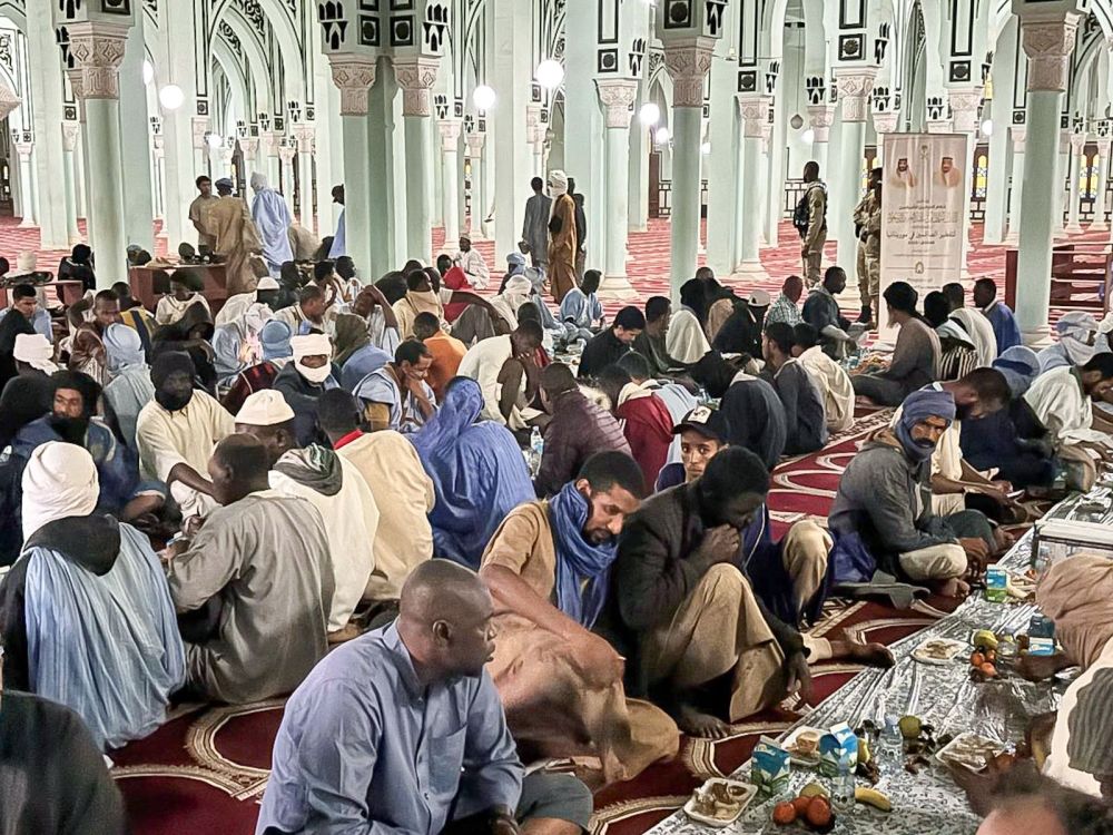 6400 صائم يستفيدون من موائد إفطار "الشؤون الإسلامية" في نواكشوط