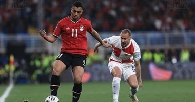 مصطفي محمد يعود للتشكيل الأساسي لمنتخب مصر أمام سيراليون