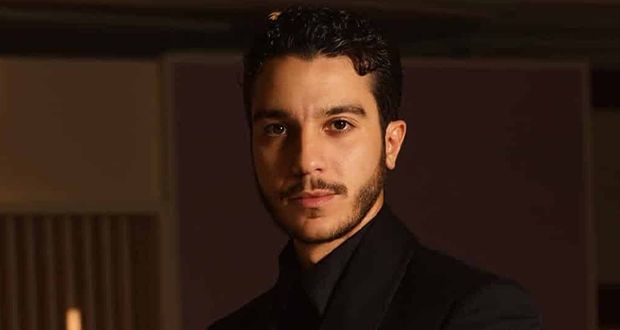 نور النبوي يكشف حقيقة فسخ خطوبة فنان شهير بسببه