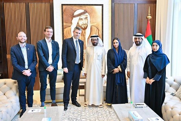 "الوطني الاتحادي" يبحث تعزيز التعاون مع البرلمان البريطاني