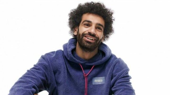 لن تصدقوا الشبه الكبير بين محمد صلاح وشقيقته