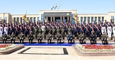 وزير الدفاع يشهد حفل انتهاء فترة الإعداد العسكرى لطلبة الأكاديمية العسكرية