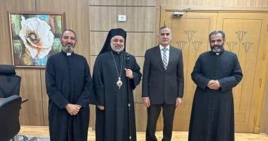 الكنيسة الكاثوليكية تهنئ مدير أمن الأقصر ورئيس جامعة طيبة بعيد الفطر
