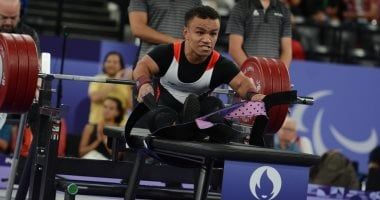 خارج الملعب. .محمد المنياوى عمل في مصنع وكان يريد كلية الطب