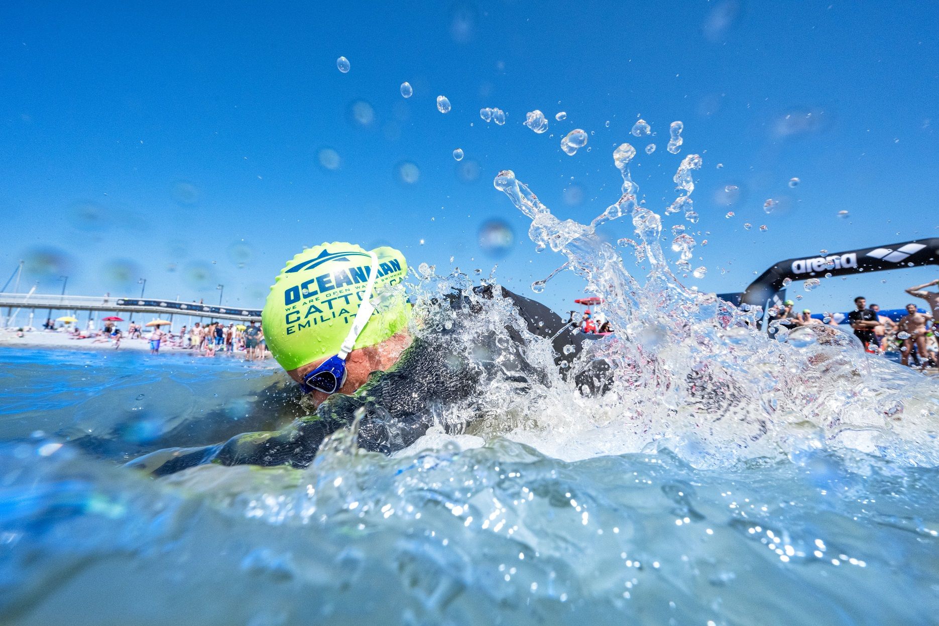 الامارات | الشارقة تستضيف بطولة «أوشن مان» العالمية للسباحة