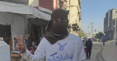 فلسطينيون يتظاهرون ضد حماس فى غزة.. ويطالبون الحركة بتسليم ملف الأسرى لمصر (فيديو)