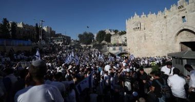 الاحتلال يحرم آلاف الفلسطينيين من الوصول للقدس لإحياء ليلة القدر بالمسجد الأقصى