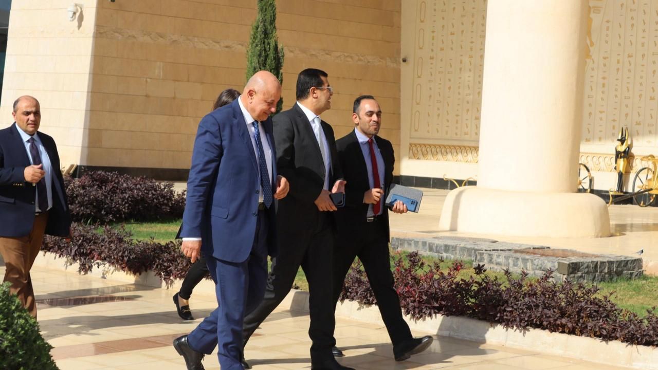 إشادة دبلوماسية أوروبية بمطار سفنكس كوجهة سياحية واعدة