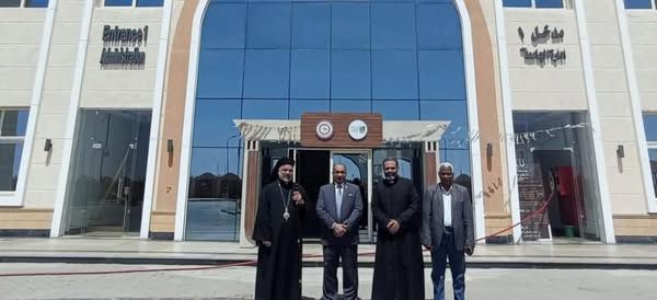 الكنيسة الكاثوليكية تهنئ مدير أمن الأقصر ورئيس جامعة طيبة بعيد الفطر