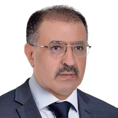 برلماني مقرب من طارق صالح معلقا على الضربات الأمريكية : تحترق صنعاء لتنام هذه المحافظة !