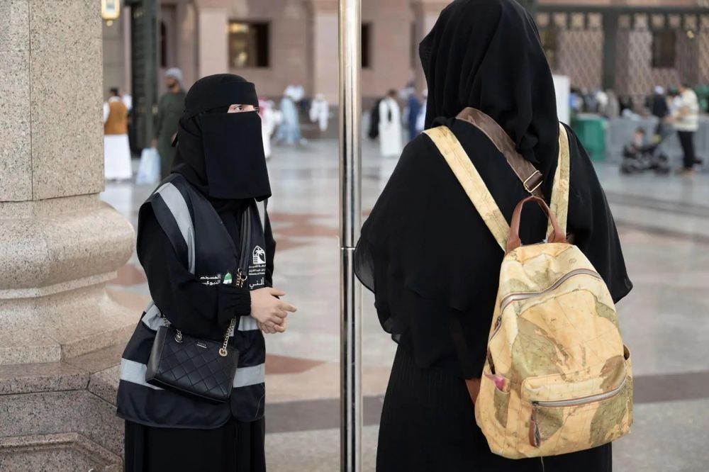 خدمات خاصة لكبيرات السن وذوات الإعاقة في المسجد النبوي الشريف