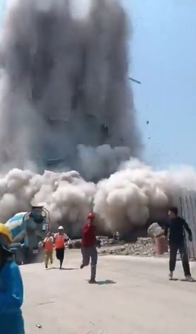 "كل شيء يهتز" مشاهد مروعة من الانهيارات بسبب زلزال ميانمار.. فيديو