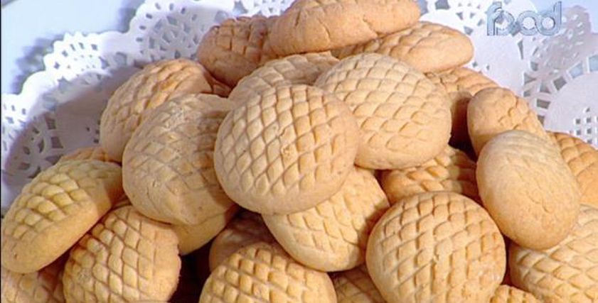 ماذا يحدث للجسم عند تناول كحك العيد بكثرة؟ توقف فورا