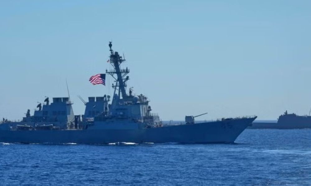 وسط مراقبة صينية.. إجراء مناورات بحرية بين أمريكا واليابان والفلبين