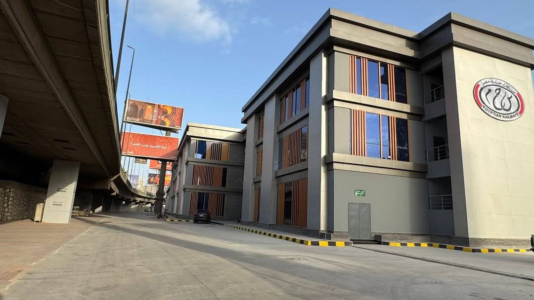 اعرف معلومات عن مشروعات بلدك.. ورشة صيانة جرارات GE الجديدة بأرض مهمشة