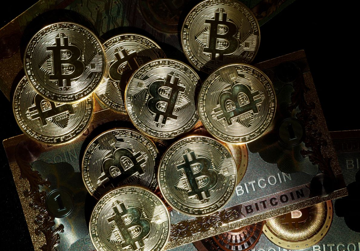 تدفق البيتكوين خارج منصات التداول ينذر بنتائج إيجابية