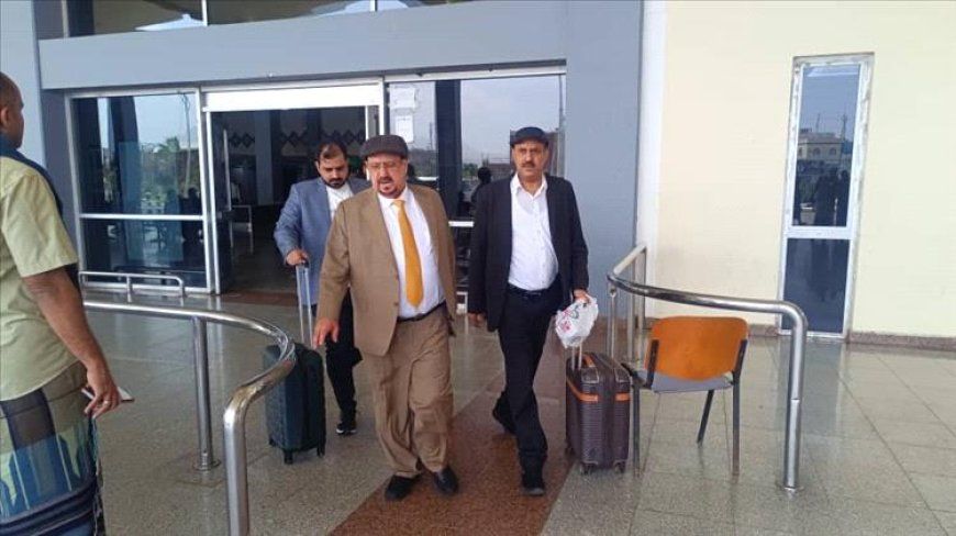 وصول رئيس مجلس النواب إلى مطار عدن