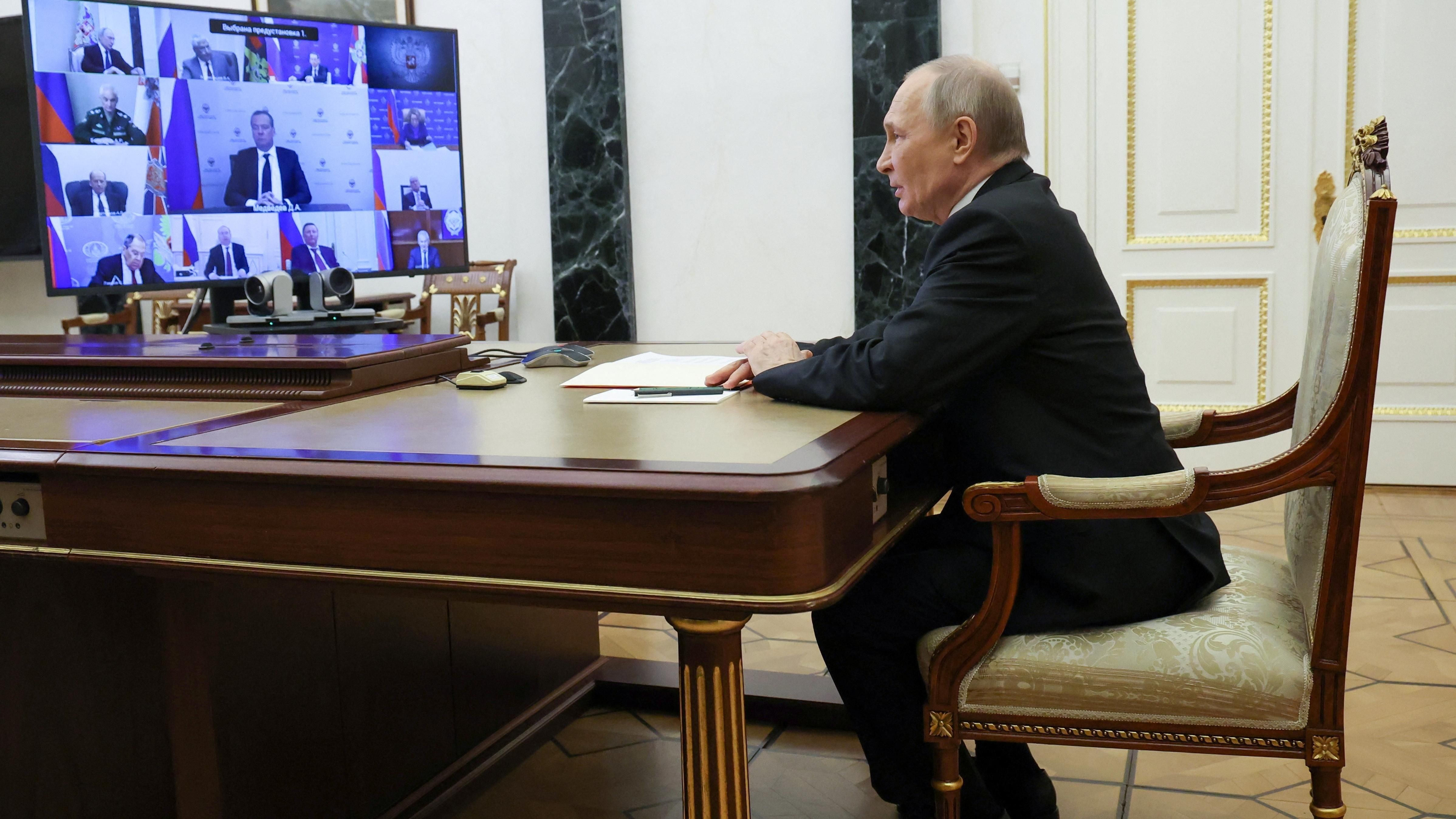 بوتين يقترح تشكيل "حكومة مؤقتة" بقيادة الأمم المتحدة في أوكرانيا