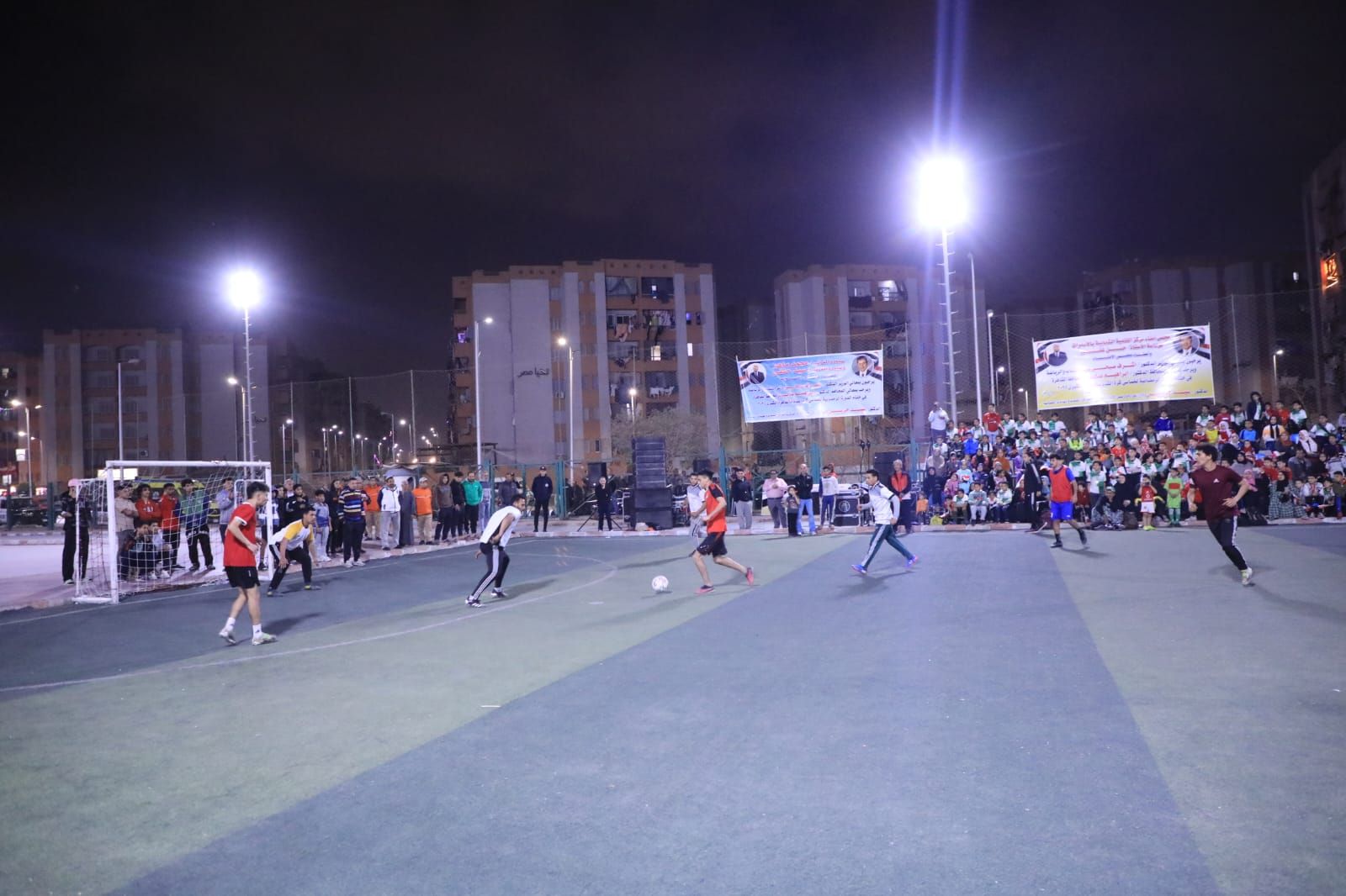 وزير الرياضة ومحافظ القاهرة يشهدان ختام الدورة الرمضانية لخماسى كرة القدم