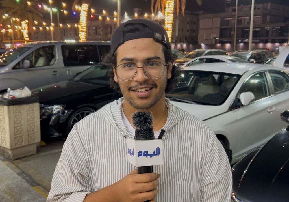 ”اليوم“ ترصد الإقبال على التسوق.. أسعار في المتناول وفرحة بقدوم العيد