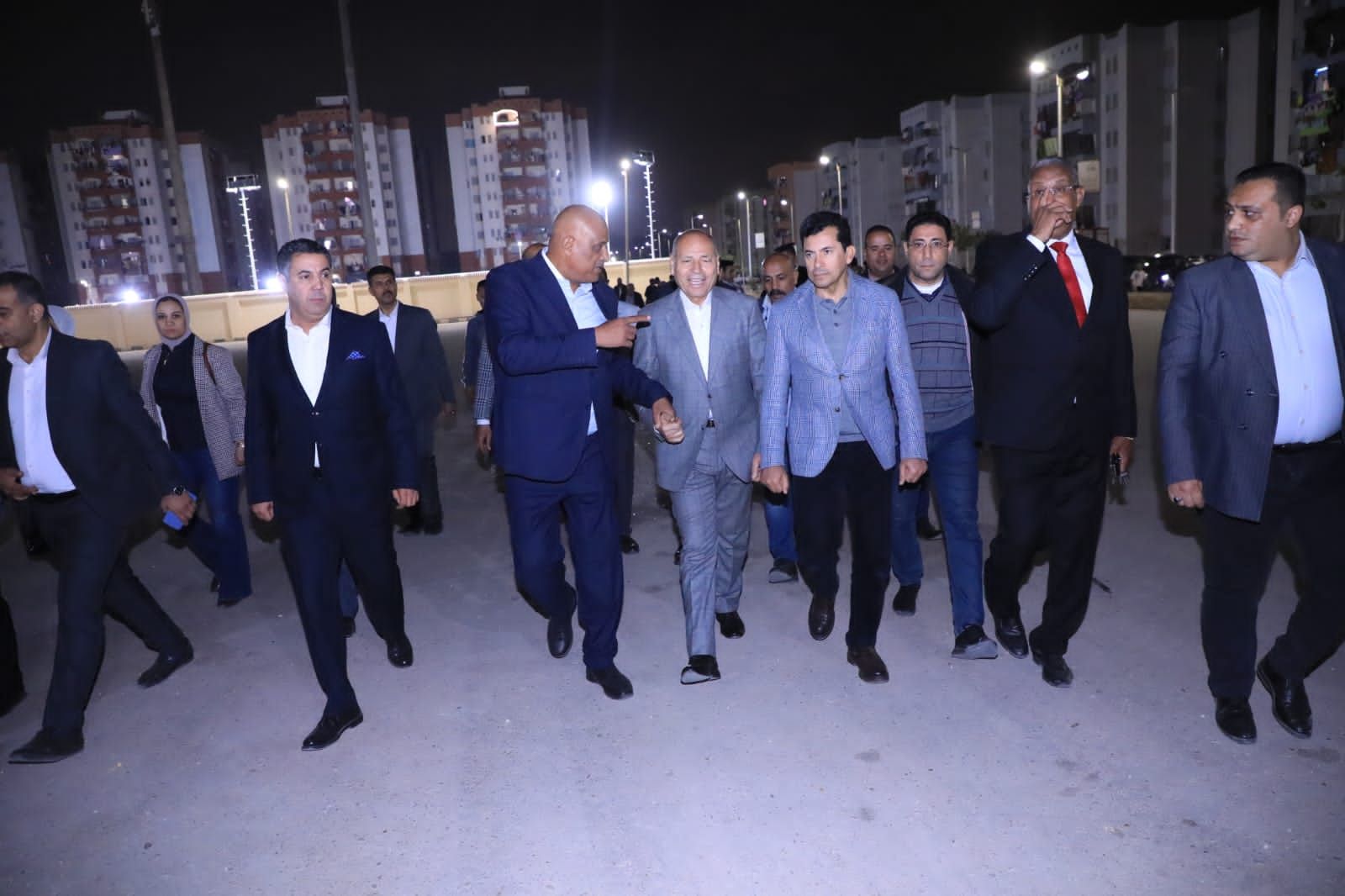 وزير الرياضة ومحافظ القاهرة يشهدان ختام الدورة الرمضانية لخماسى كرة القدم