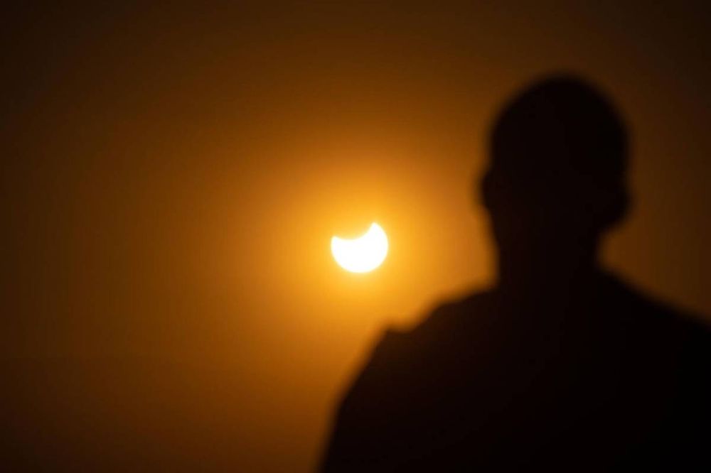 كسوف جزئي للشمس غير مشاهد بالمملكة غدًا